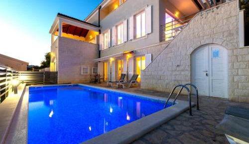 Villa with Private Pool