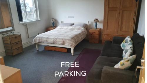 Double Room with Shared Bathroom