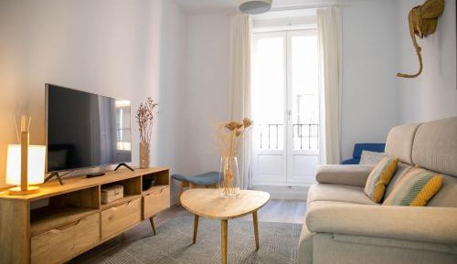 Apartment with Balcony