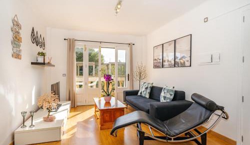 Apartment with Balcony