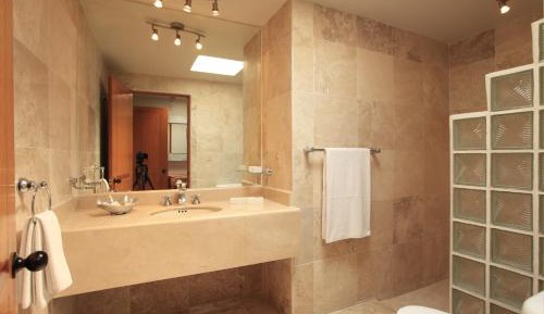 Suite with Private Pool