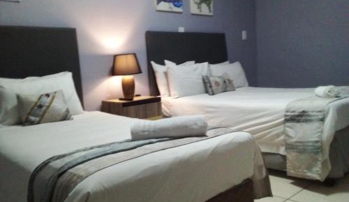 Triple Room with Bathroom