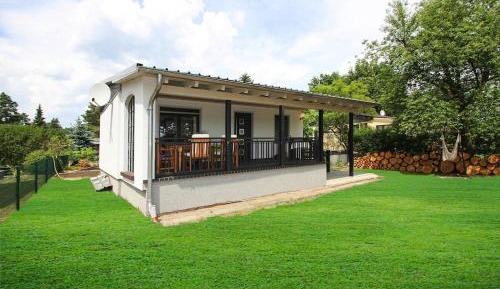 One-Bedroom Holiday Home