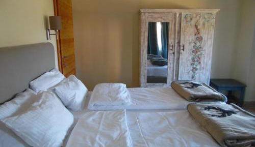 King Room with Mountain View