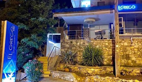 Deluxe Double Room with Balcony and Sea View