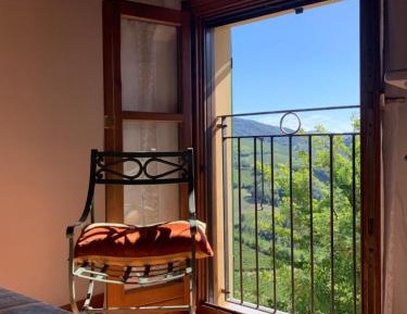 Apartment with Garden View