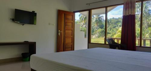 King Room with Garden View