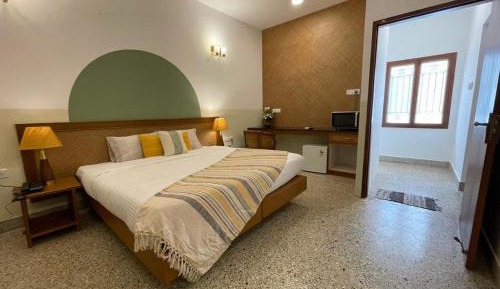 Queen Room with Balcony