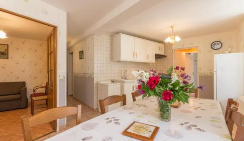 Three-Bedroom Vacation Home 