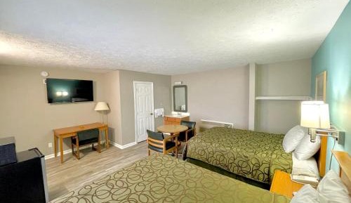 Queen Room with Two Queen Beds