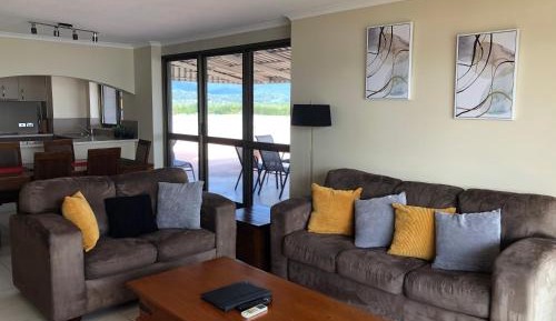 Penthouse Apartment with Ocean View 