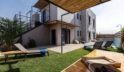 Villa with Private Pool