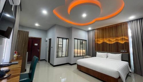 Deluxe Double Room with Bathtub