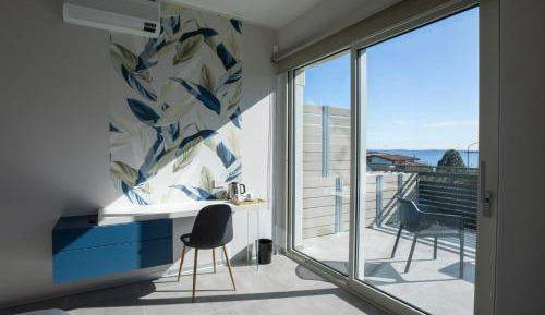 Double Room with Lake View