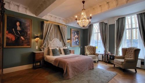 Deluxe Double or Twin Room with River View