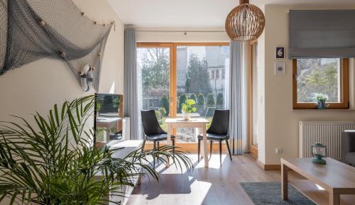 Apartment with Garden View