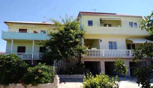 Three Bedroom Apartment with Balcony