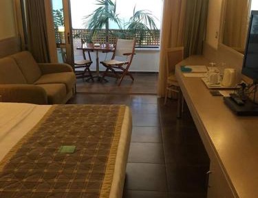 Economy Double or Twin Interior Room - no view
