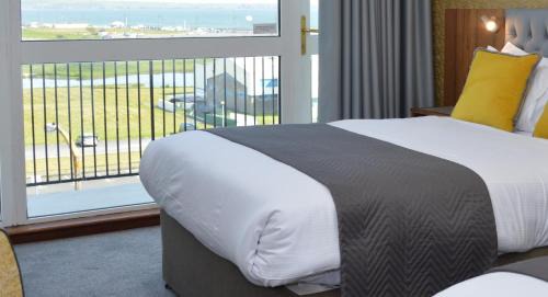 Superior Double or Twin Room with Sea View
