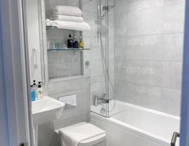 Deluxe Double Room with Bath
