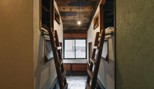 Bunk Bed in Mixed Dormitory Room