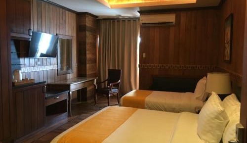 Deluxe Double or Twin Room with Balcony