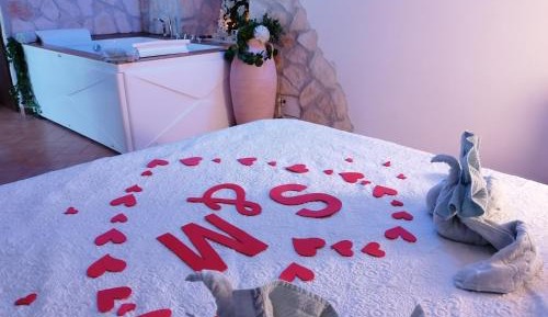 Queen Room with Spa Bath