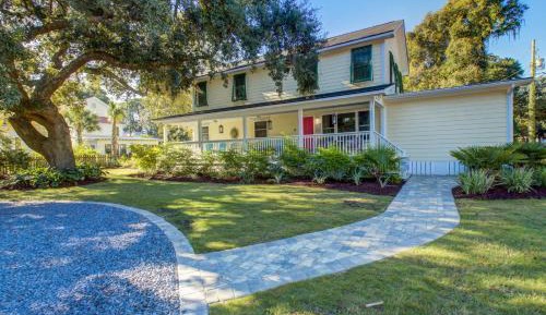 Four bedroom holiday home 