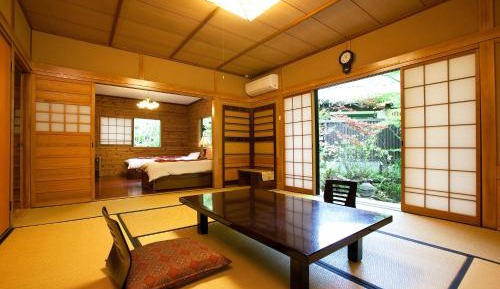 Japanese-Style House with Open-Air Bath - Annex