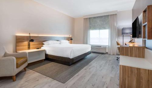 King Room - Non-Smoking