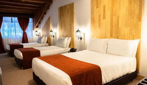 Triple Room with Balcony
