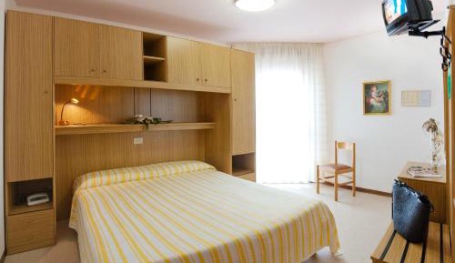 Double or Twin Room with Balcony