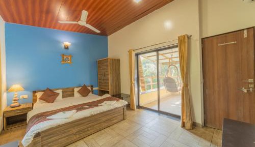 Double Room with Balcony (3 Adults)