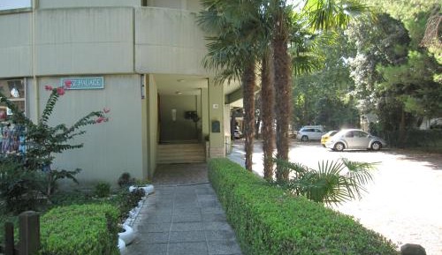 Apartment with Terrace