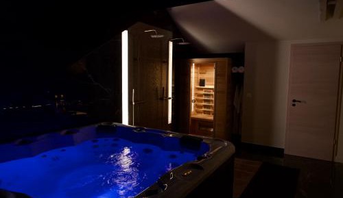 One-Bedroom Villa