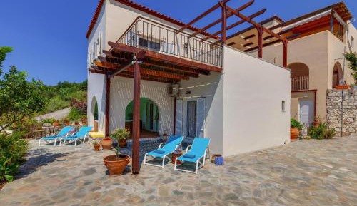 Two-Bedroom Holiday Home