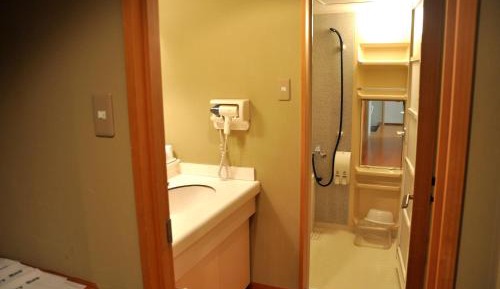 Superior Japanese-Style Room