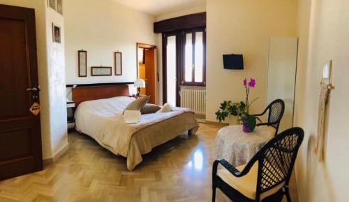 Double Room with Private Bathroom