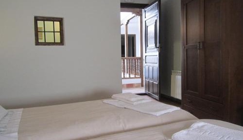 Classic Double Room with City View