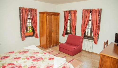 Large Double Room