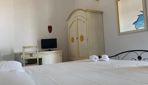 Double Room with Pool View