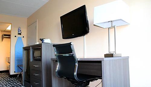 King Room - Non-Smoking