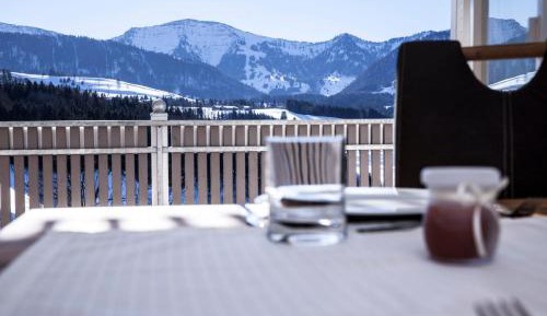 Two-Bedroom Apartment with Bathroom