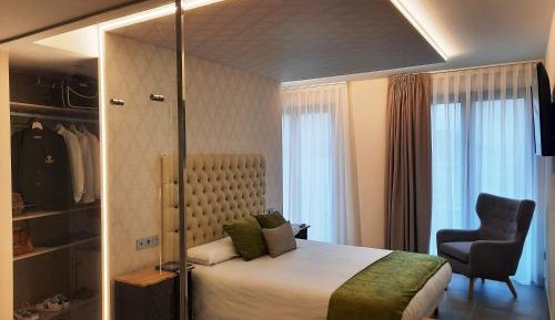 Double Room Deluxe with Garden View