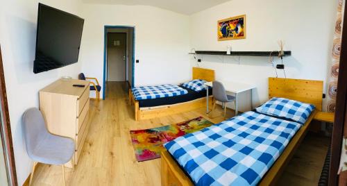 Standard Twin Room with Garden View