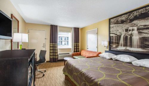 King Room - Non-Smoking