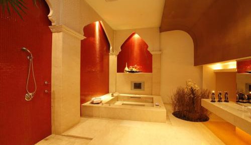 Deluxe Double Room with Spa Bath 