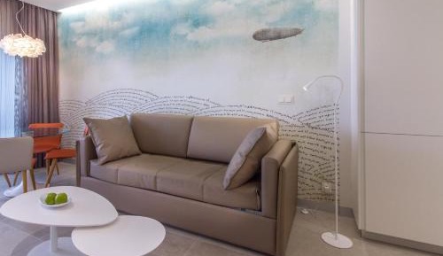 King Suite with Balcony (4 Adults)