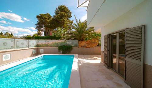 Apartment with Balcony