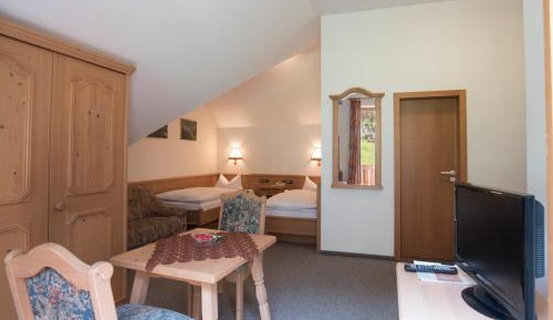 Large Twin Room